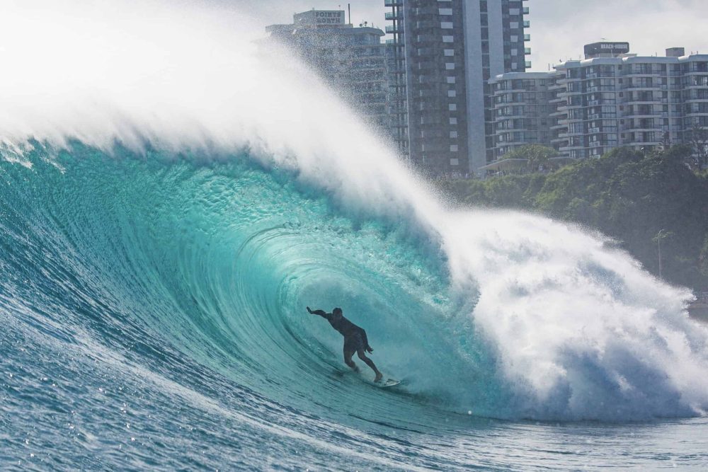 Mikey Wright Kirra (1)